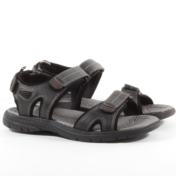 Khombu Other - Khombu Men's Adjustable Strap River Sandals Black